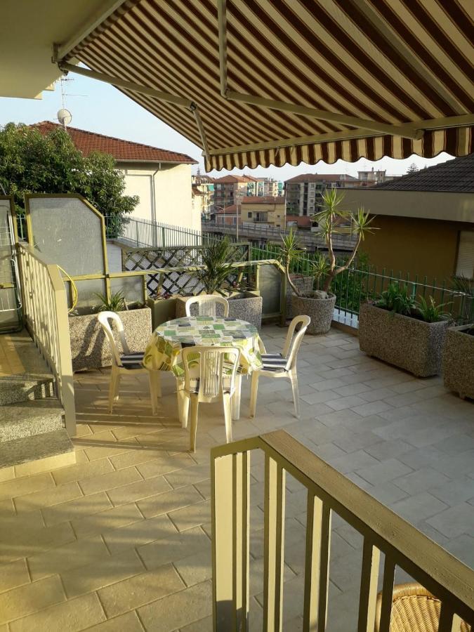 Ferienwohnung La Casa Di Corto Ventimiglia Exterior foto